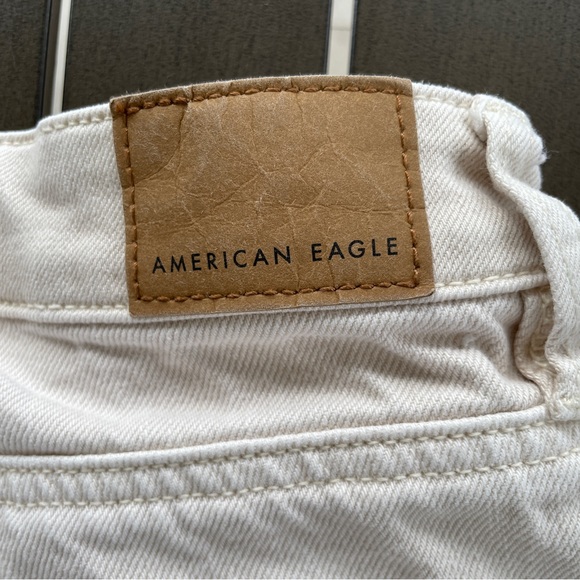 AMERICAN EAGLE OUTFITTERS HIGH-WAISTED STRAIGHT JEAN!! - Picture 11 of 15